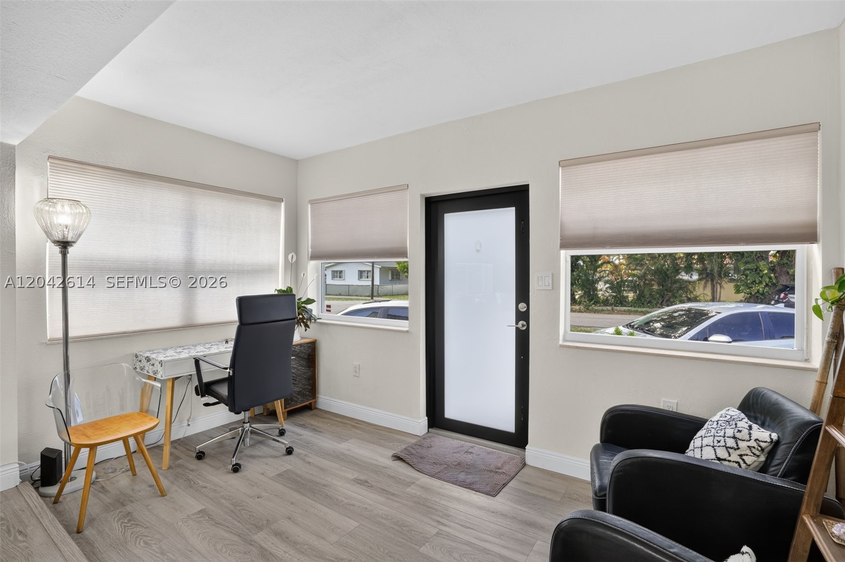 HOLLYWOOD PARK - Residential