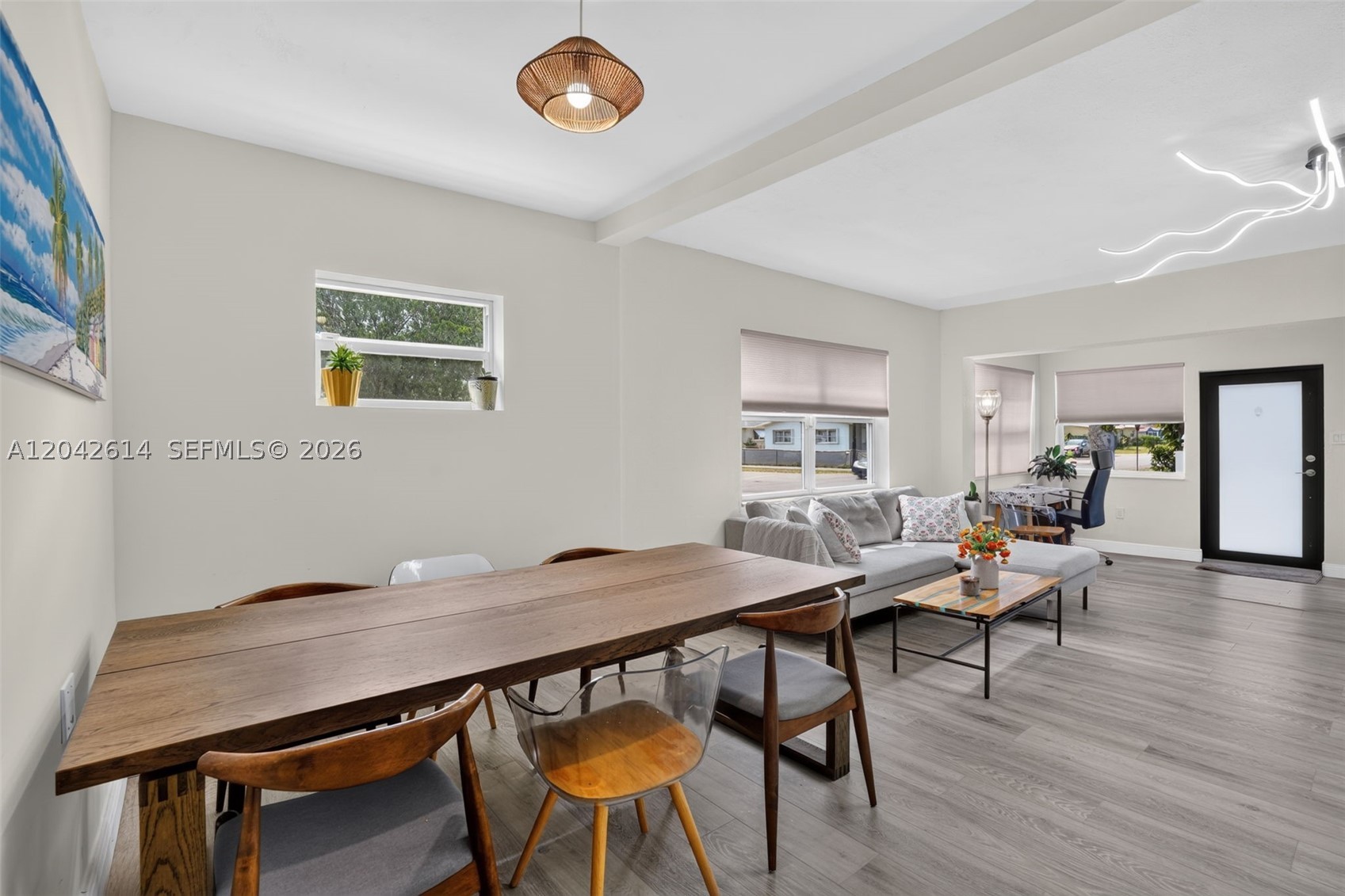 HOLLYWOOD PARK - Residential