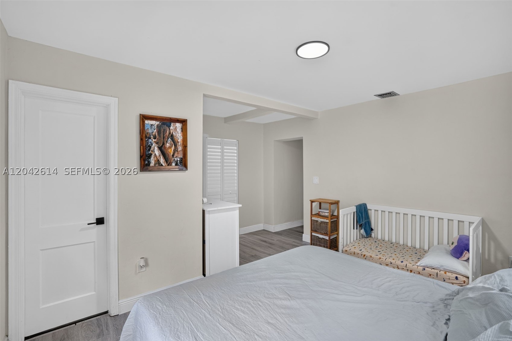 HOLLYWOOD PARK - Residential