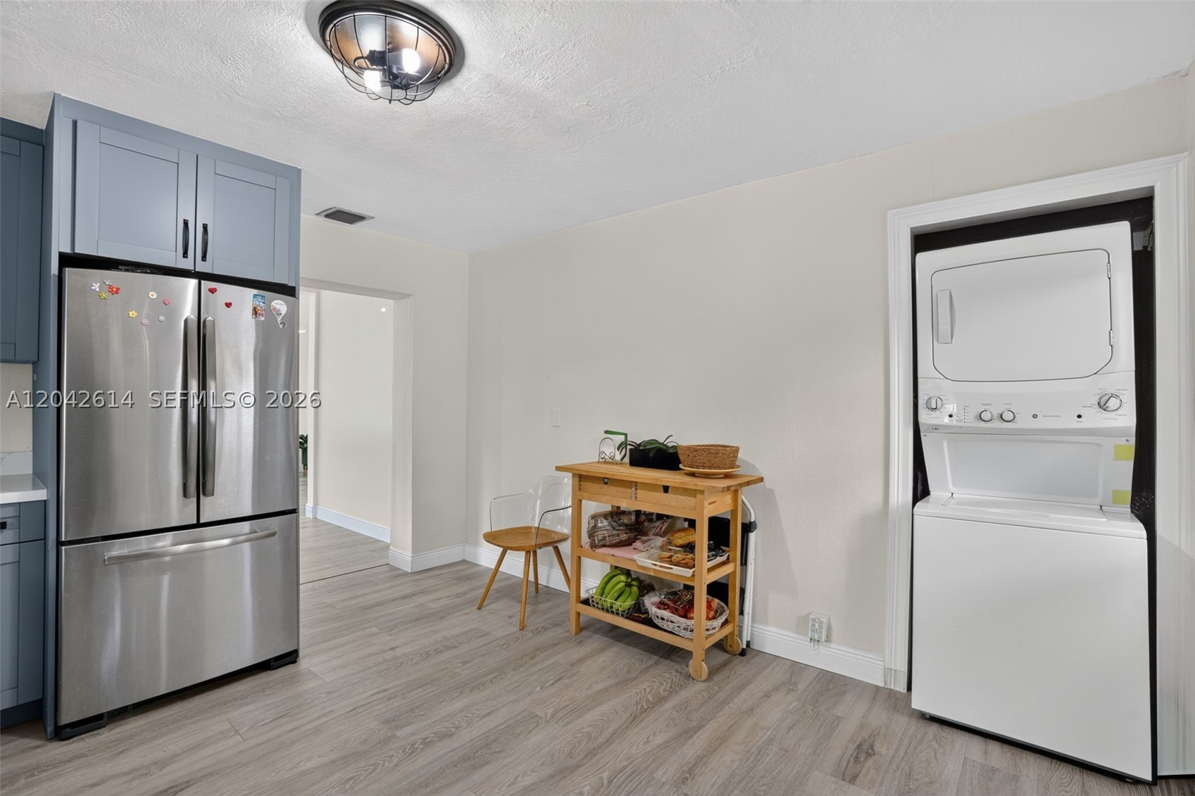 HOLLYWOOD PARK - Residential