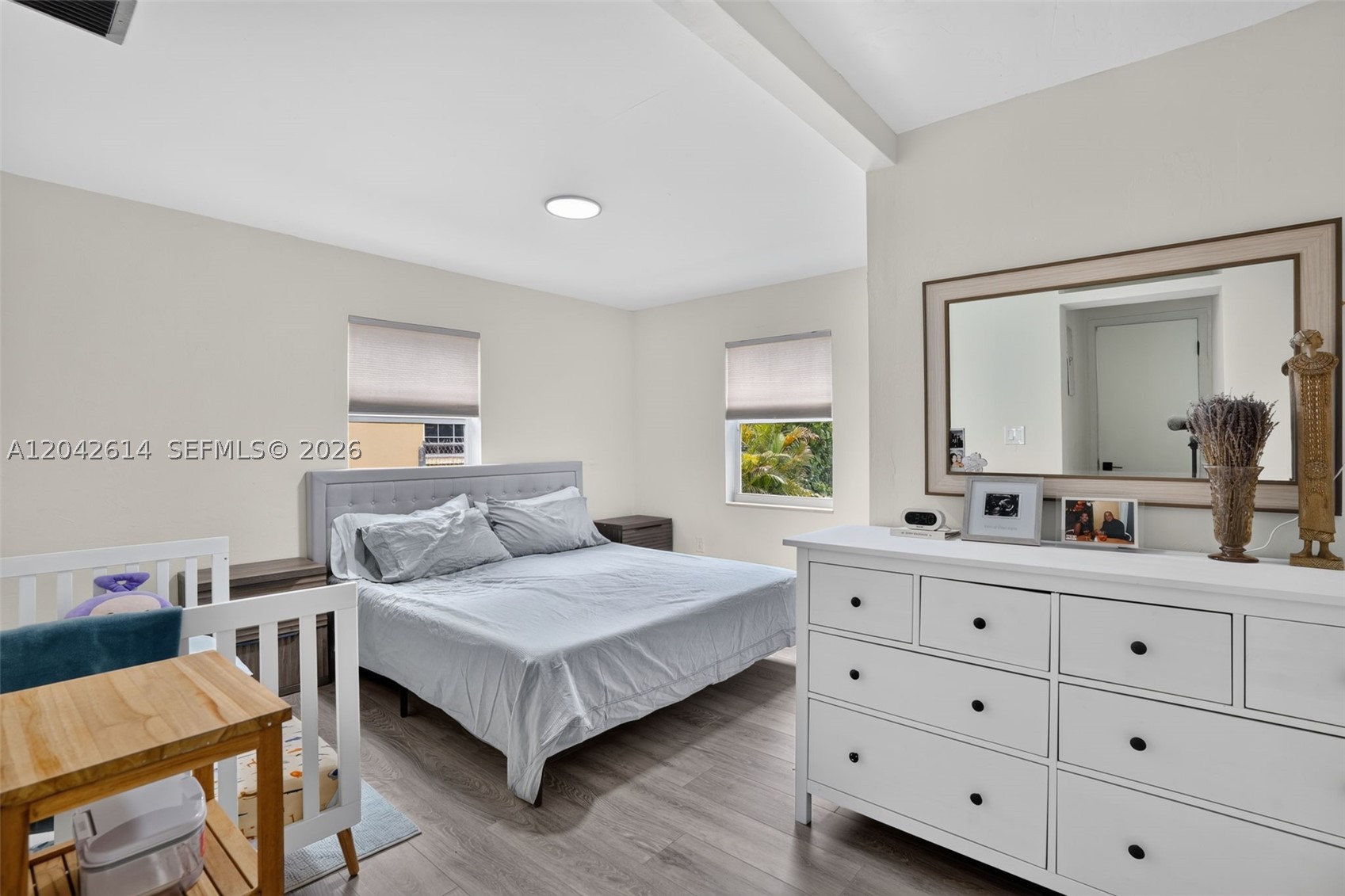 HOLLYWOOD PARK - Residential