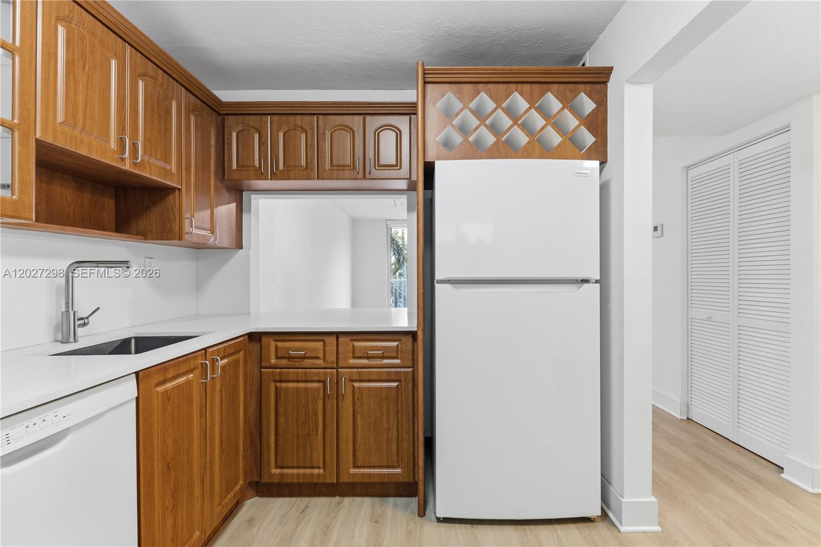 WEST BAY GARDENS CONDO - Residential Lease