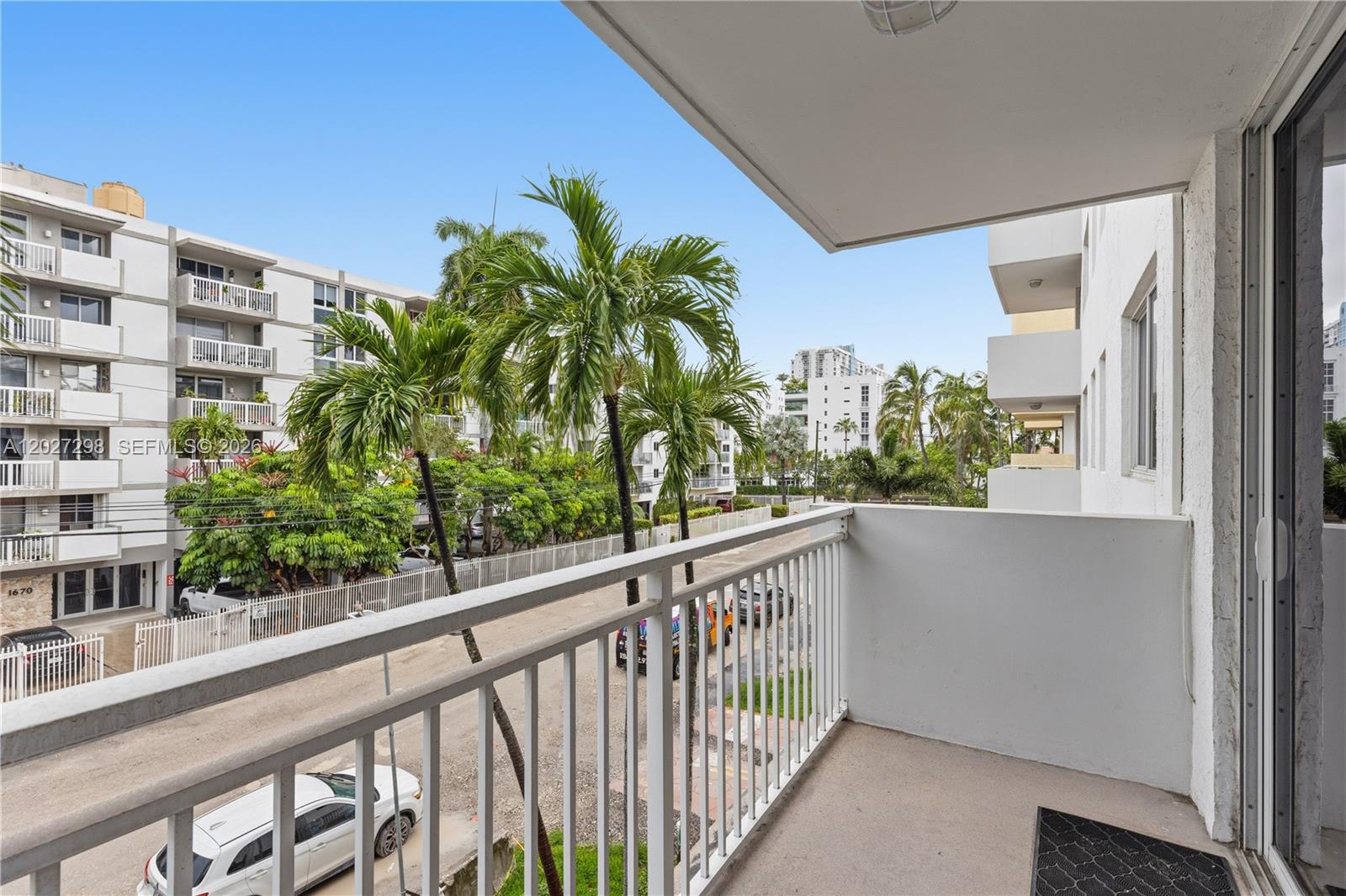 WEST BAY GARDENS CONDO - Residential Lease