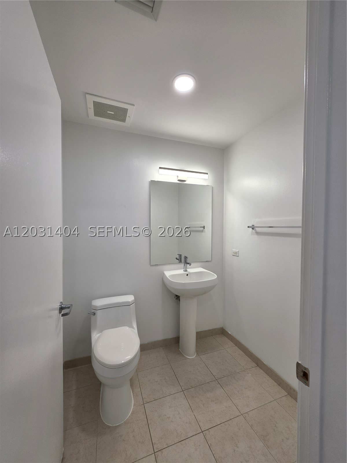 FOUR MIDTOWN MIAMI CONDO - Residential Lease