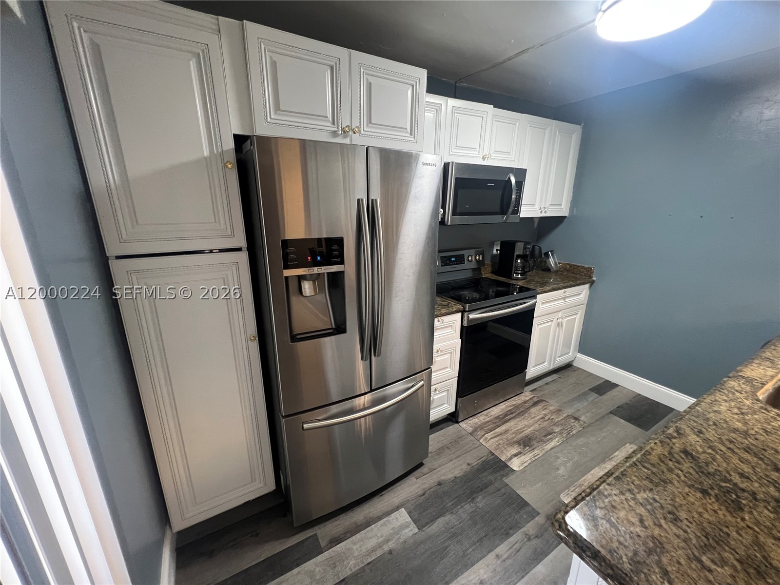 WOODVILLE - Residential