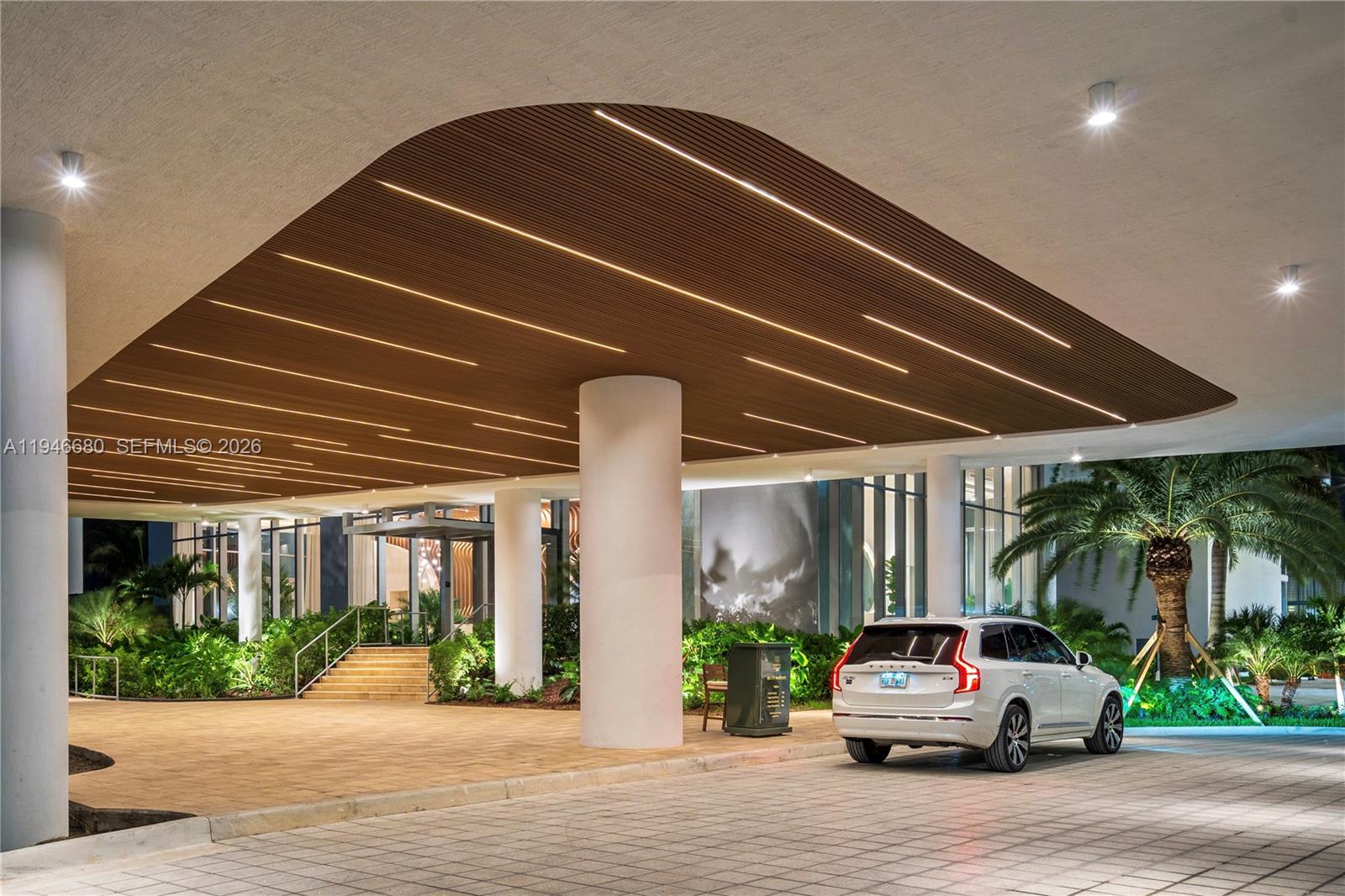 Aria Reserve South Tower - Residential Lease