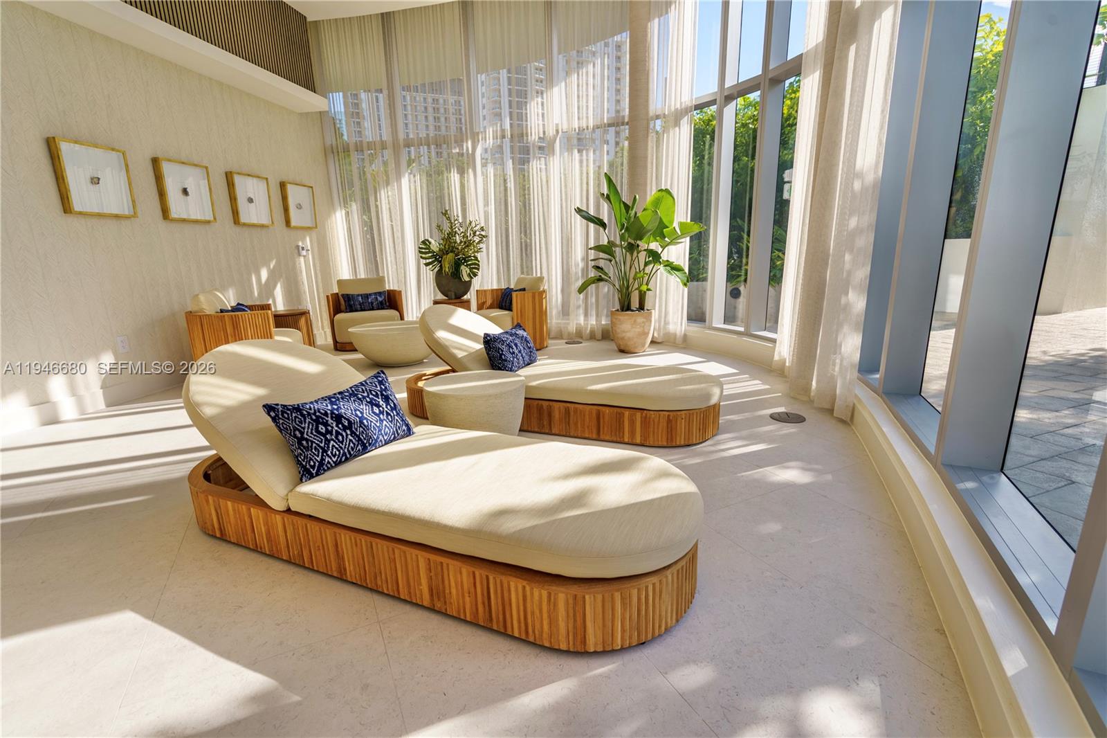 Aria Reserve South Tower - Residential Lease