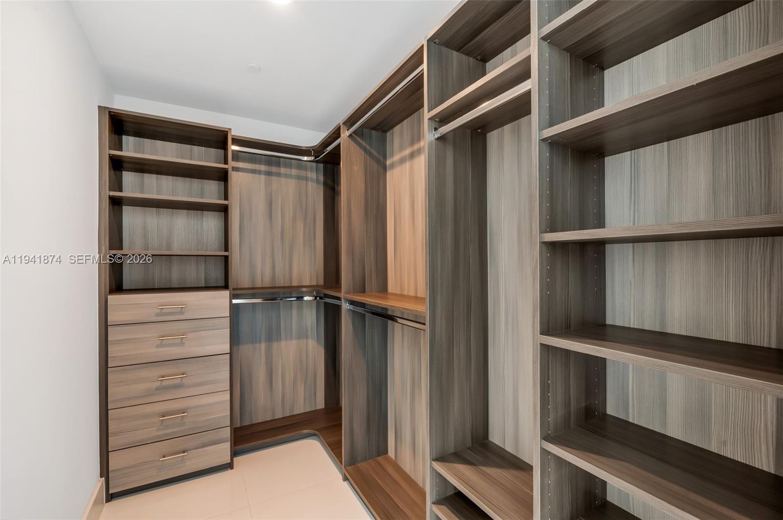 THE BONDO (1080 BRICKELL) - Residential