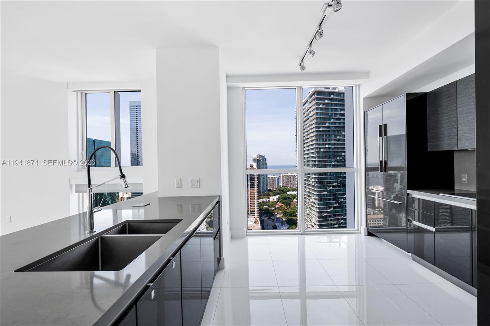 THE BONDO (1080 BRICKELL) - Residential