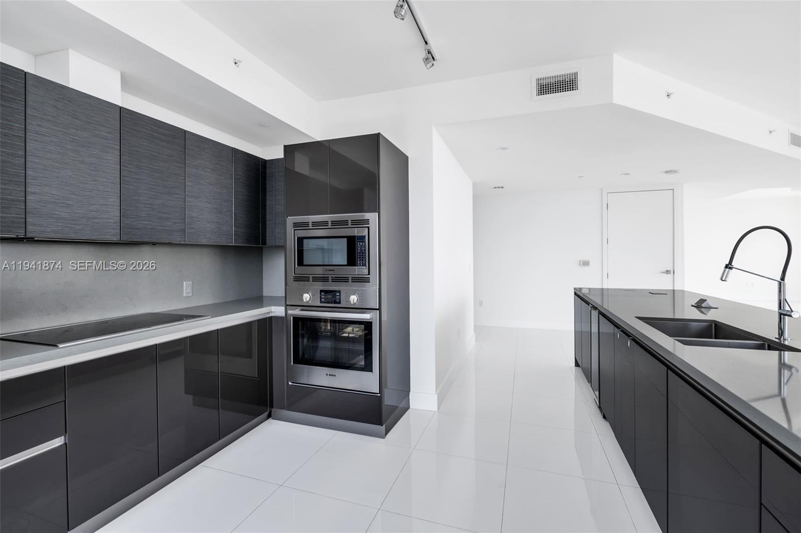 THE BONDO (1080 BRICKELL) - Residential