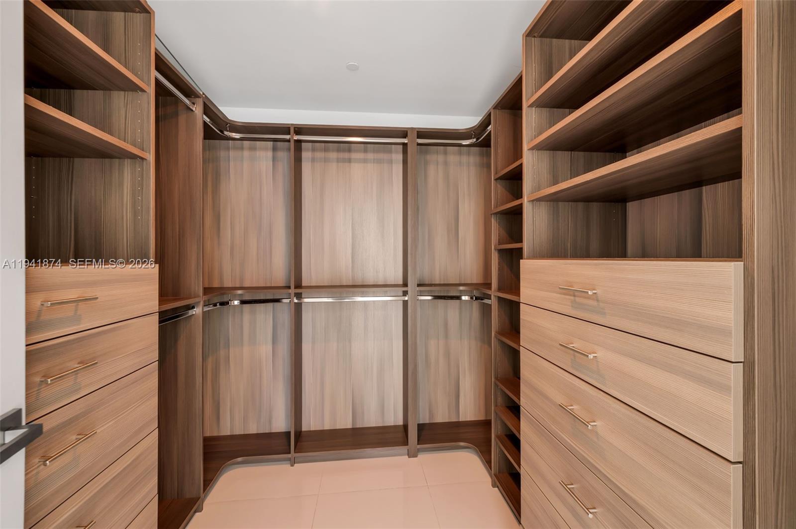 THE BONDO (1080 BRICKELL) - Residential