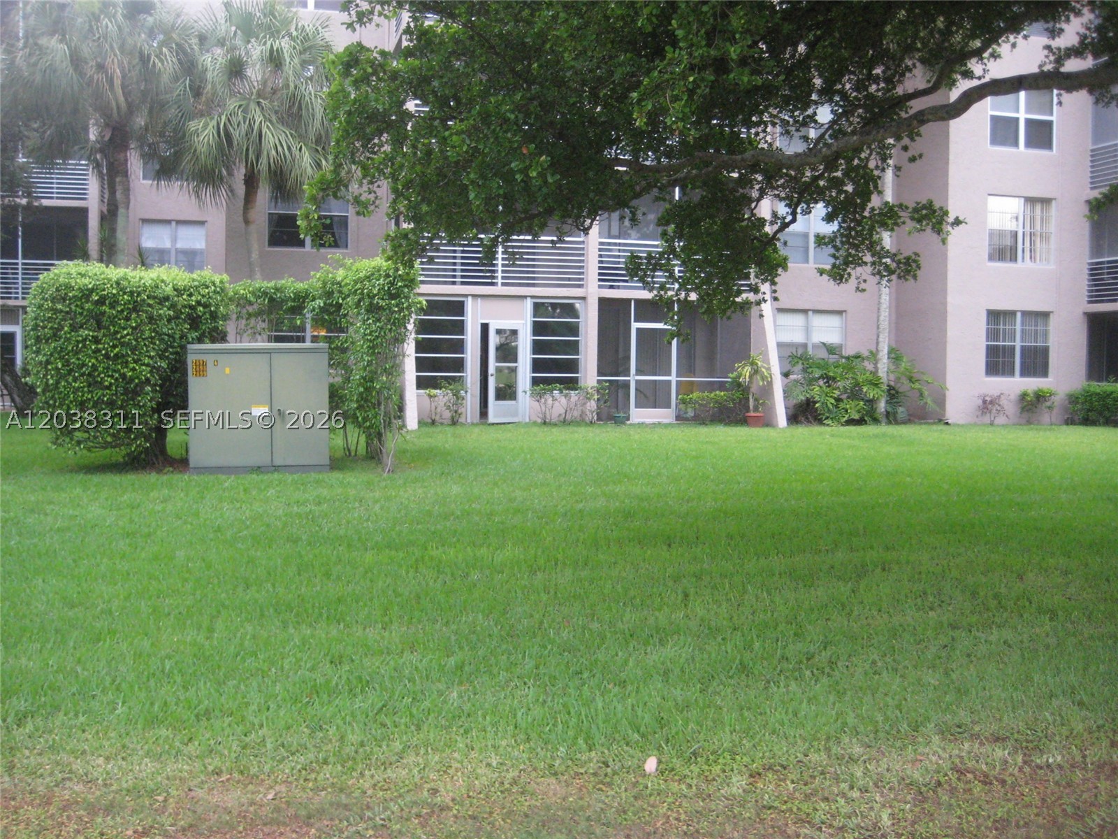 TANGERINE CONDOMINIUM SIX - Residential Lease