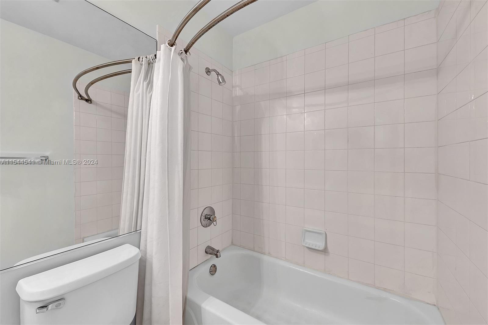 ST ANDREWS GRAND CONDO - Residential