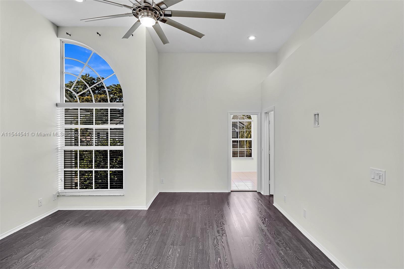 ST ANDREWS GRAND CONDO - Residential