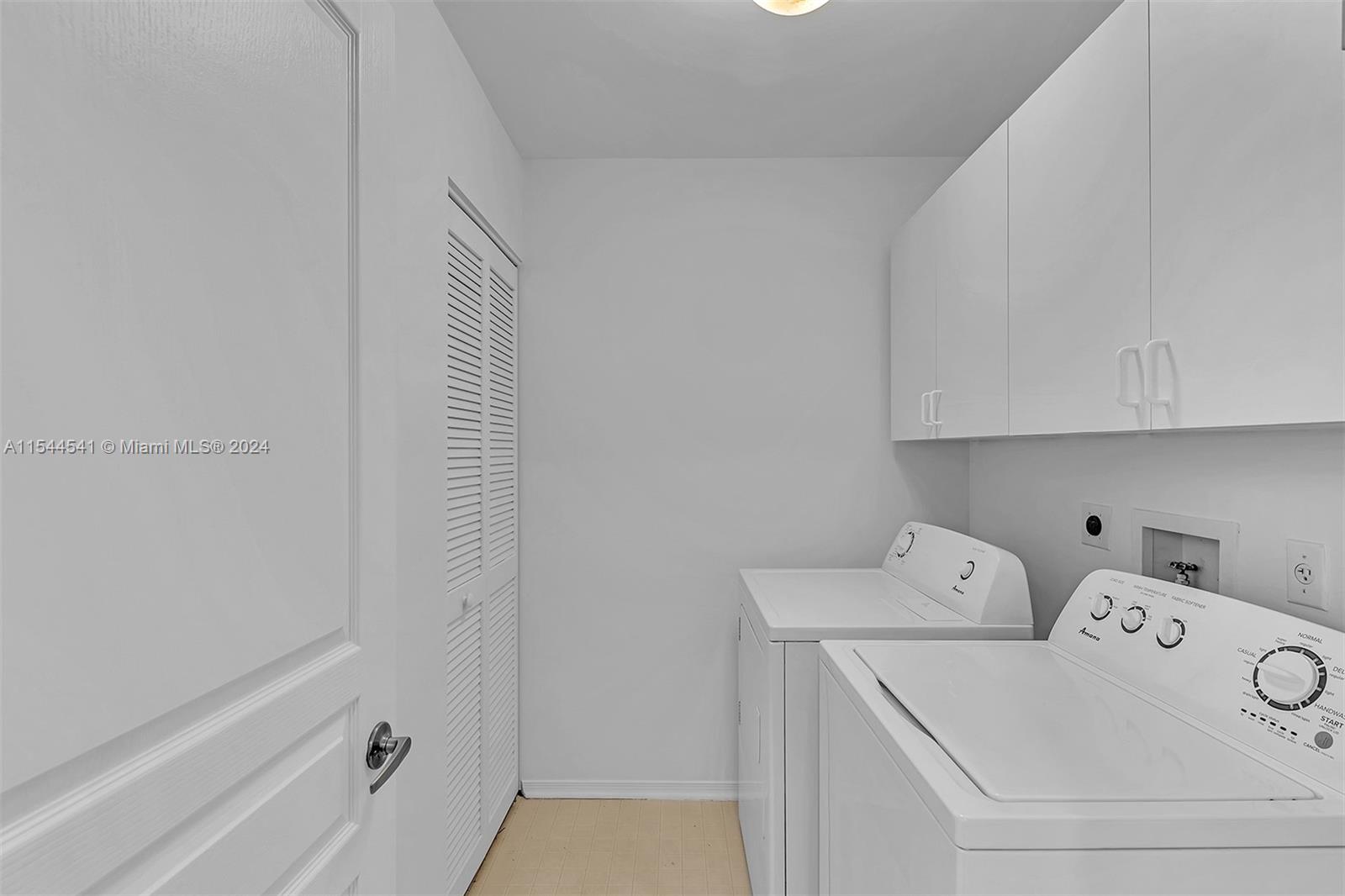 ST ANDREWS GRAND CONDO - Residential