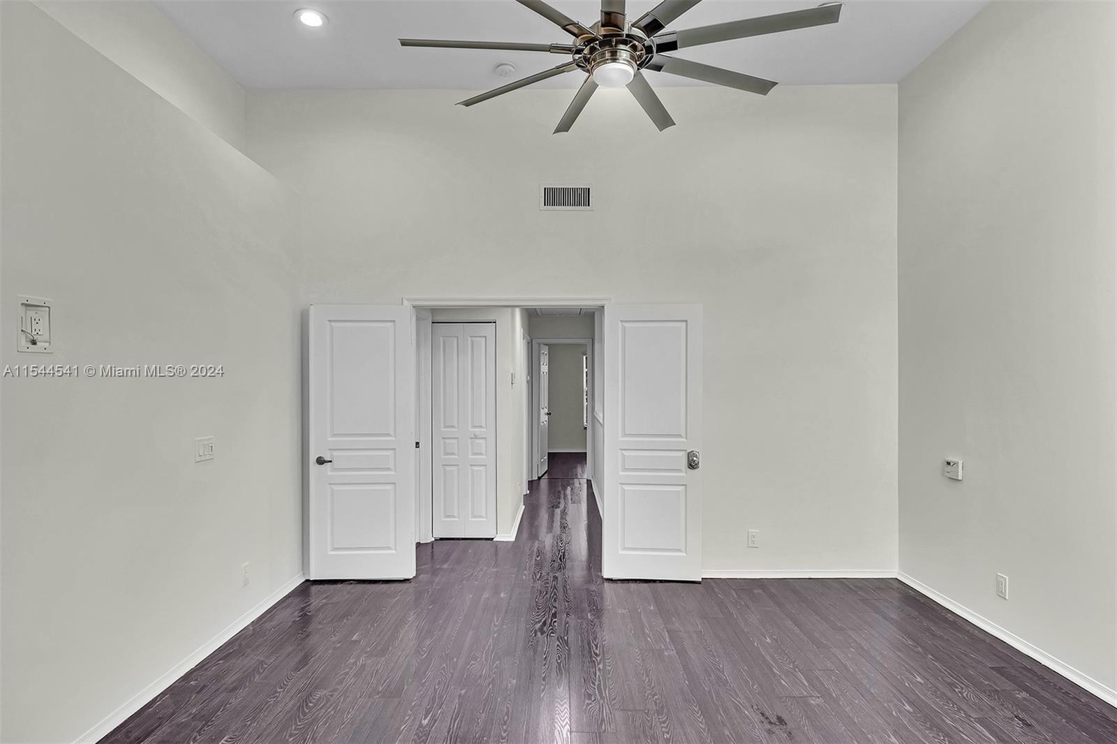 ST ANDREWS GRAND CONDO - Residential