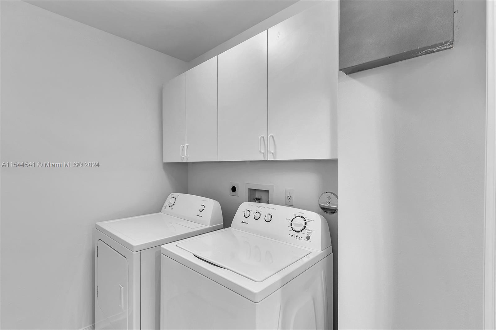 ST ANDREWS GRAND CONDO - Residential