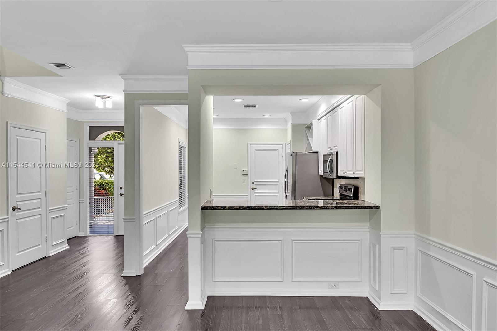 ST ANDREWS GRAND CONDO - Residential