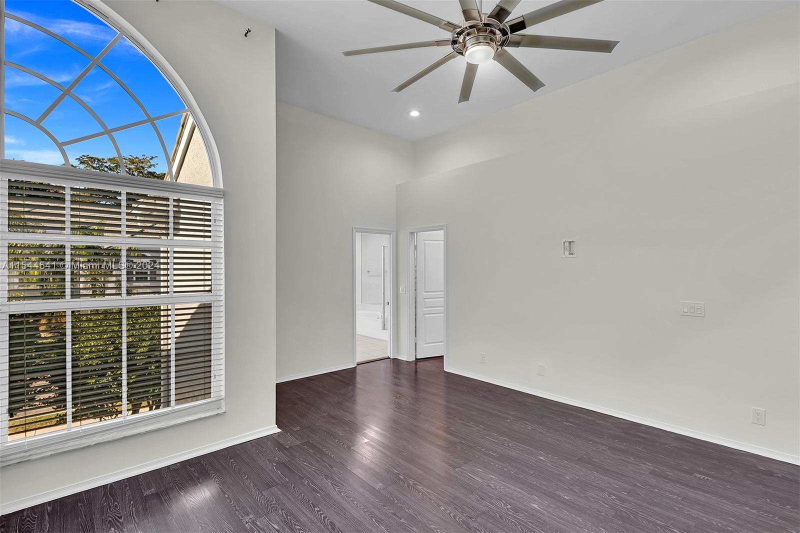 ST ANDREWS GRAND CONDO - Residential