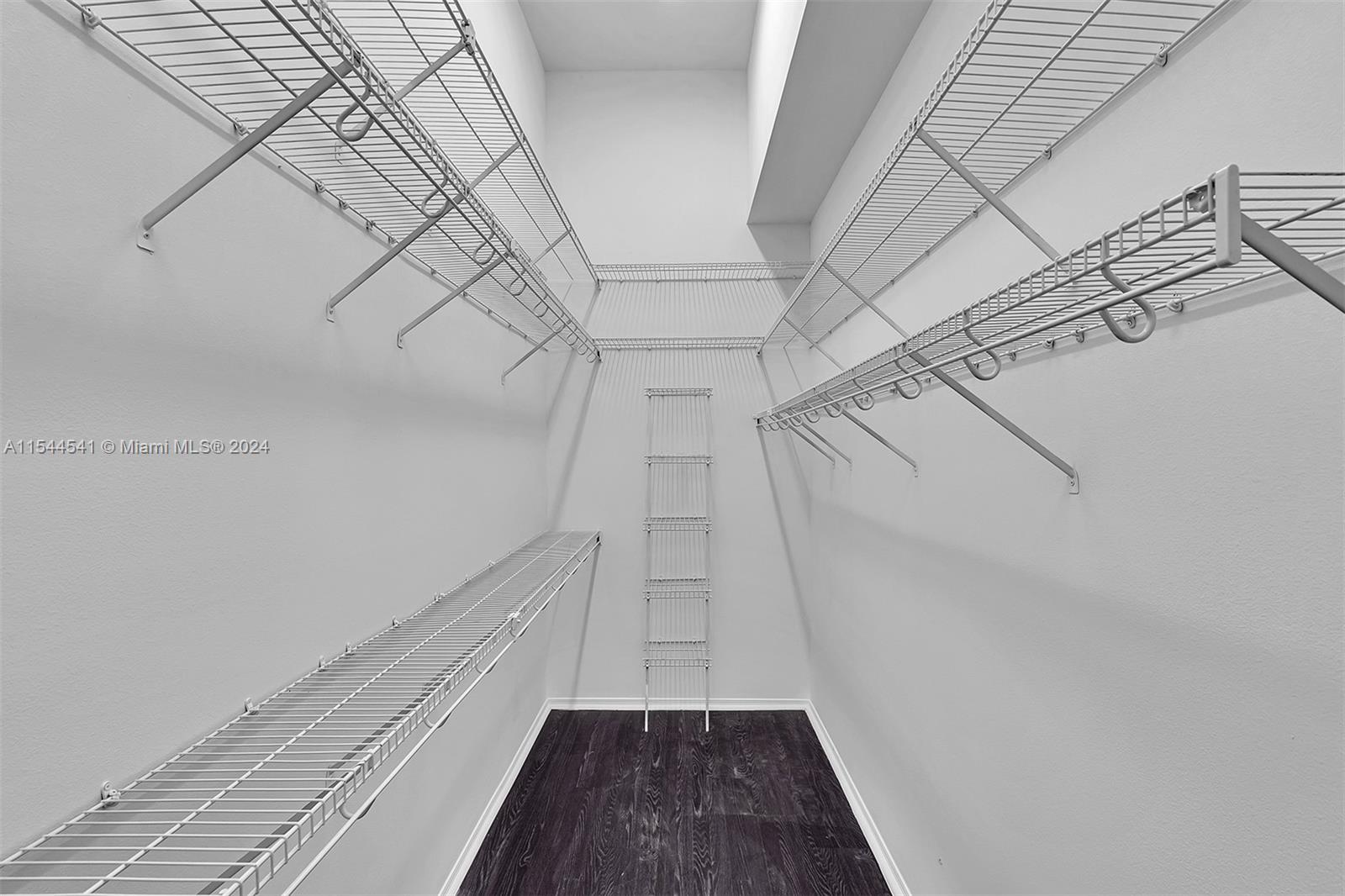 ST ANDREWS GRAND CONDO - Residential
