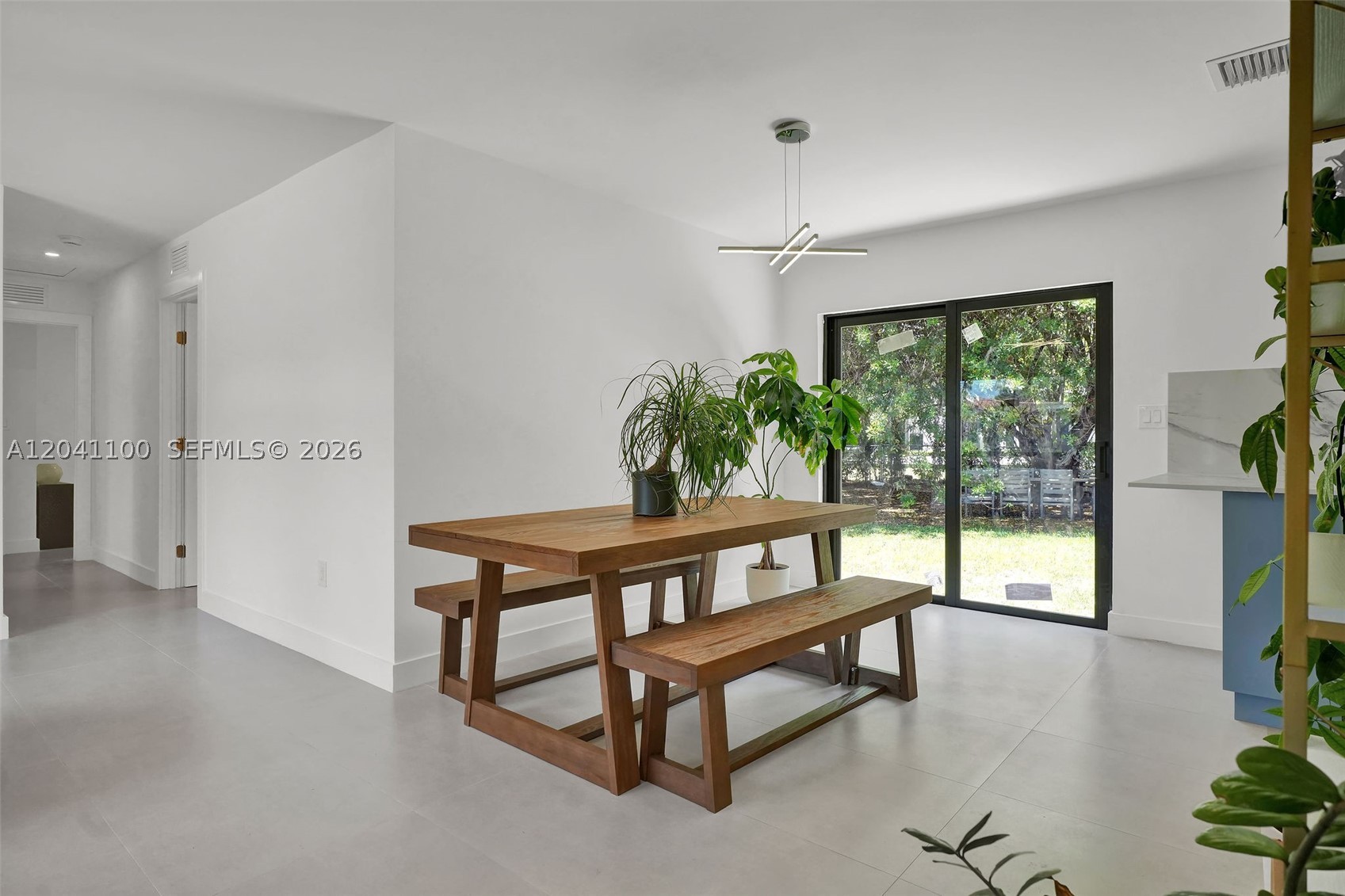 GOLDEN GATE - Residential