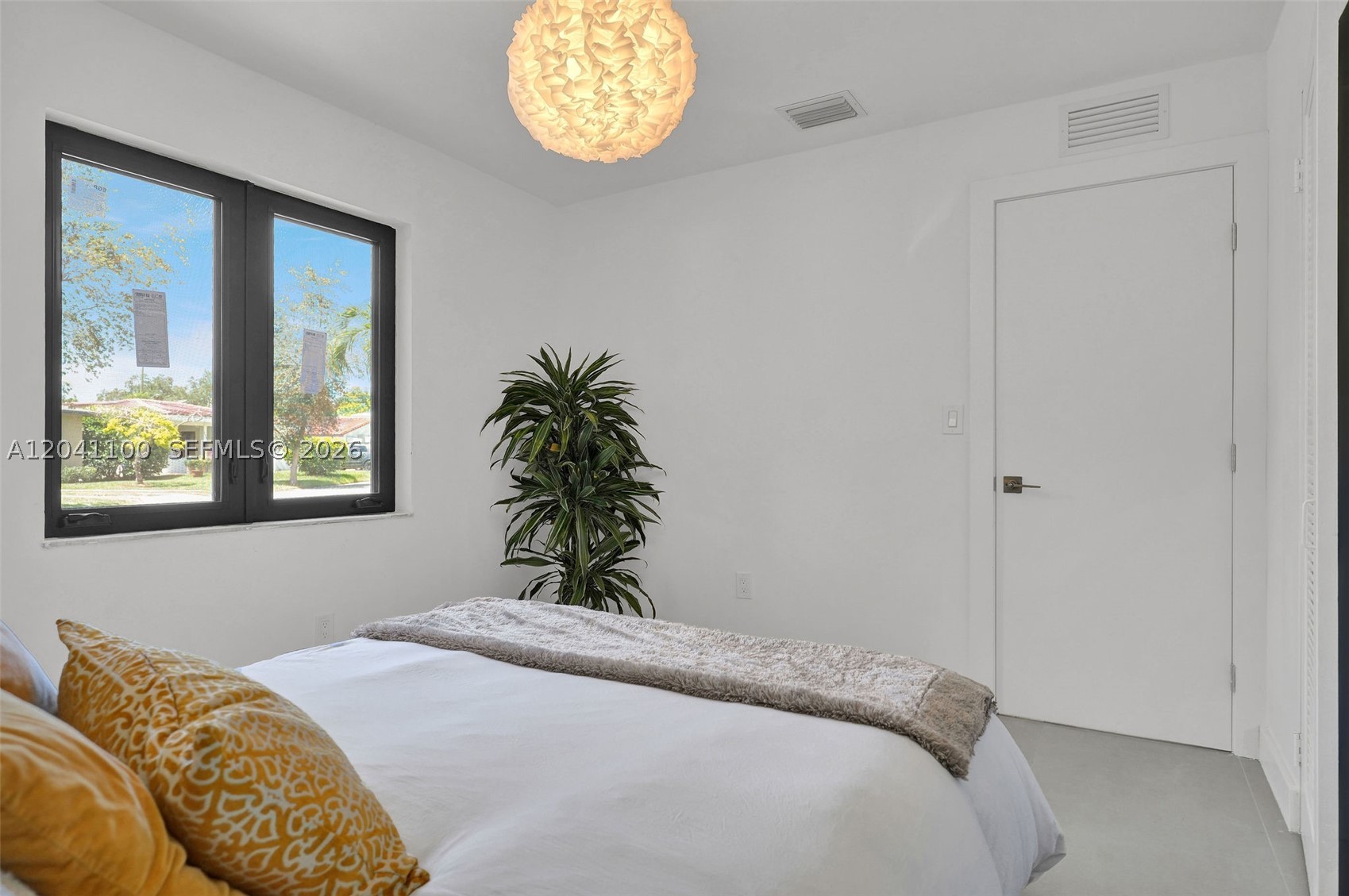GOLDEN GATE - Residential