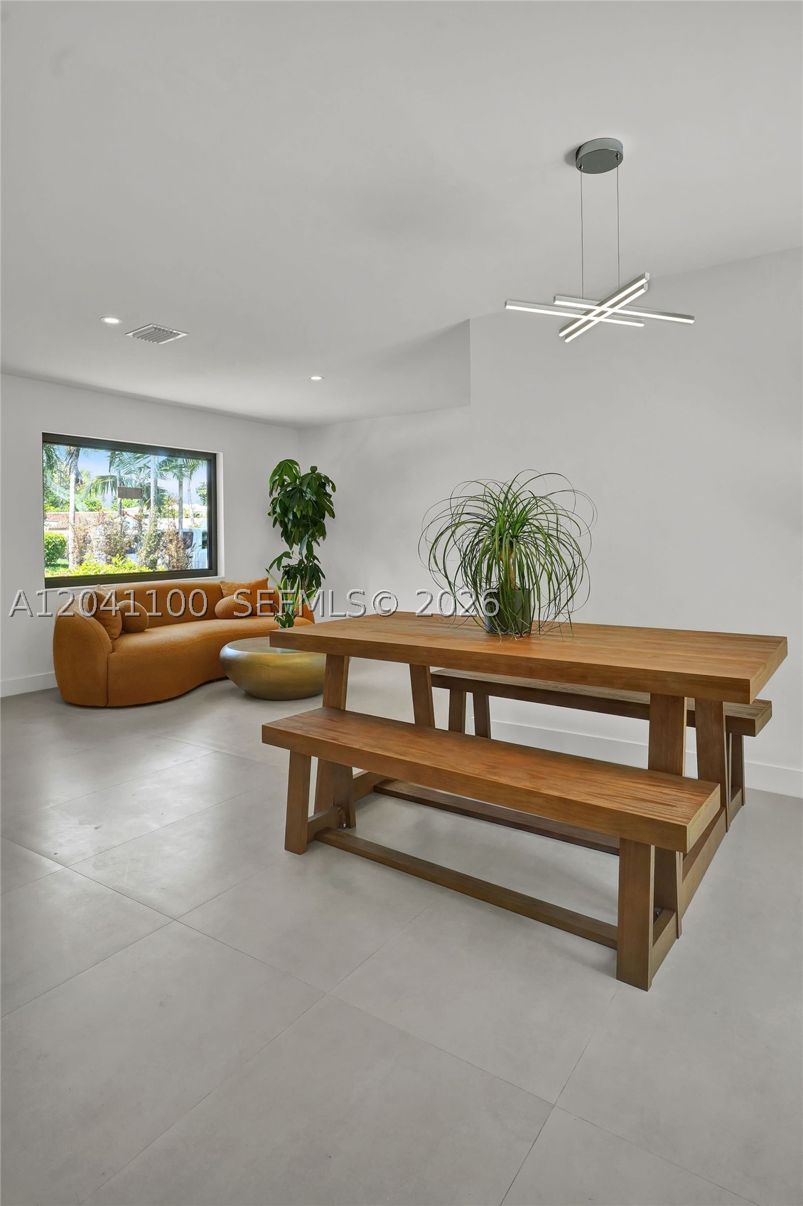 GOLDEN GATE - Residential