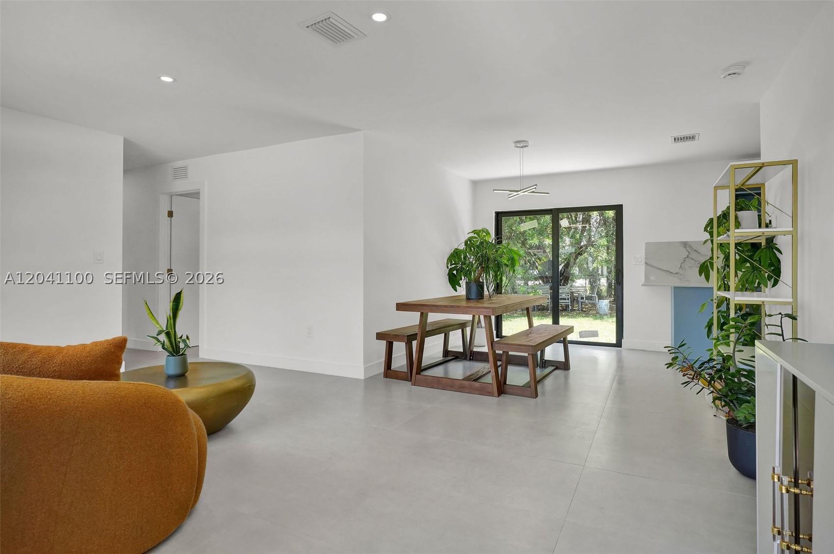 GOLDEN GATE - Residential