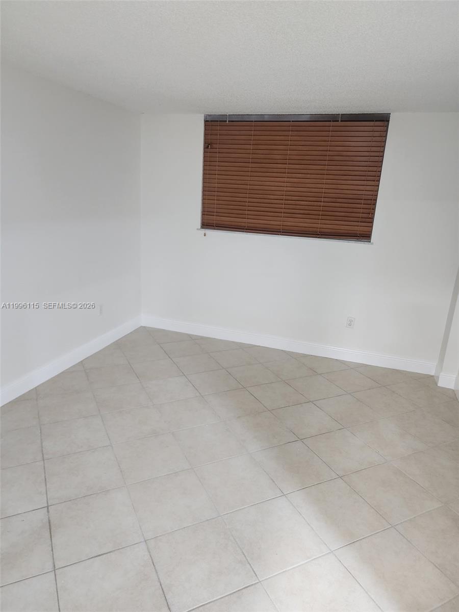 ISLA DEL MAR CONDO - Residential