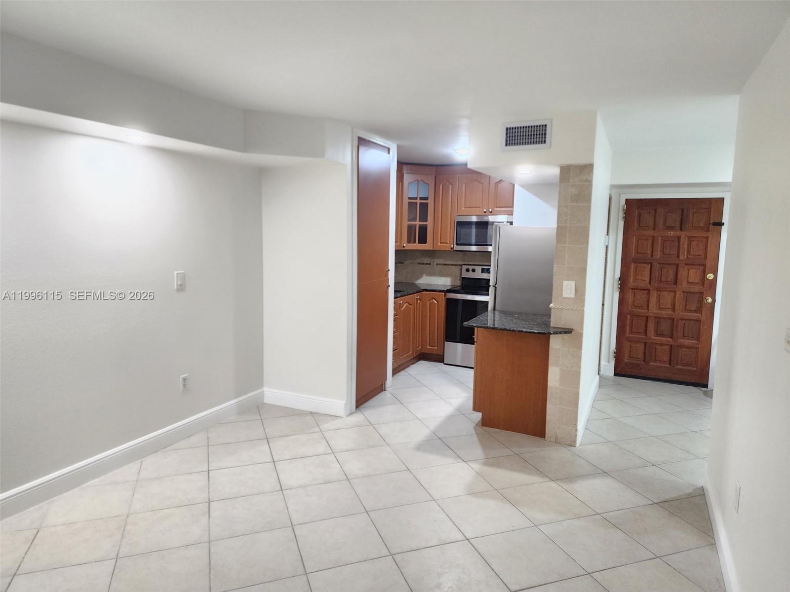ISLA DEL MAR CONDO - Residential