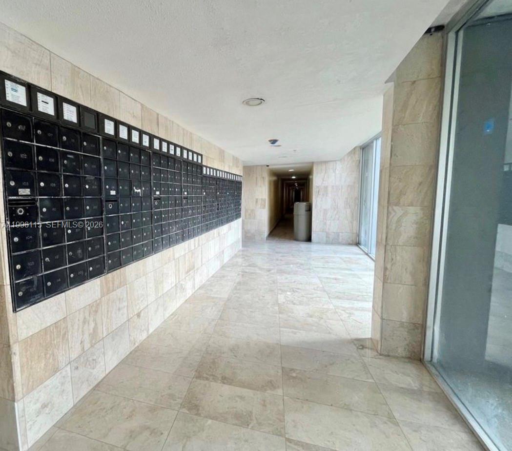ISLA DEL MAR CONDO - Residential