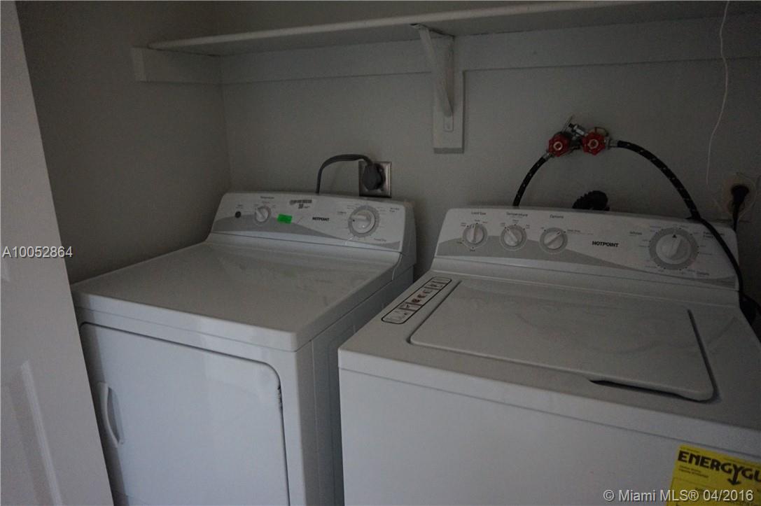 Oak Park Sec 02 - Residential Lease