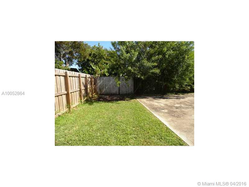 Oak Park Sec 02 - Residential Lease