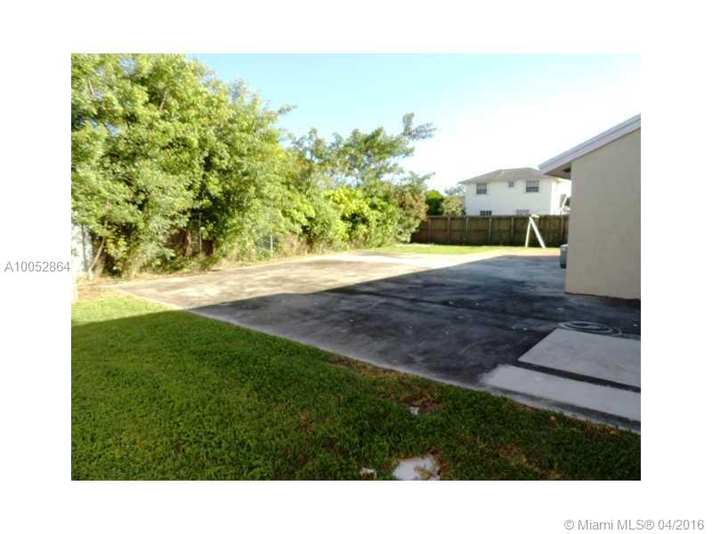 Oak Park Sec 02 - Residential Lease