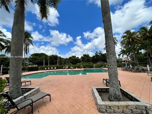 COCO PARC CONDO - Residential