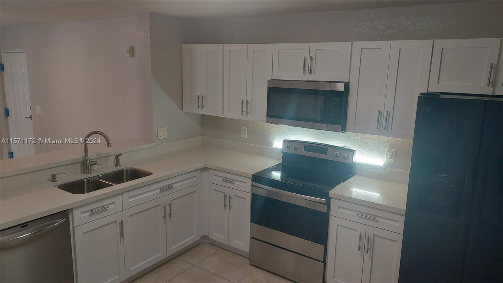 GRAND MARQUIS CONDO HOMES - Residential Lease
