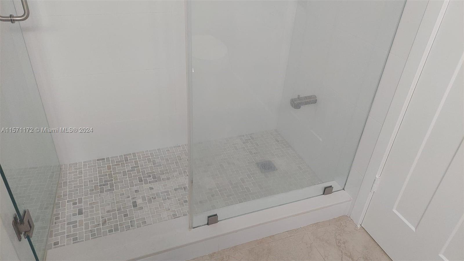 GRAND MARQUIS CONDO HOMES - Residential Lease