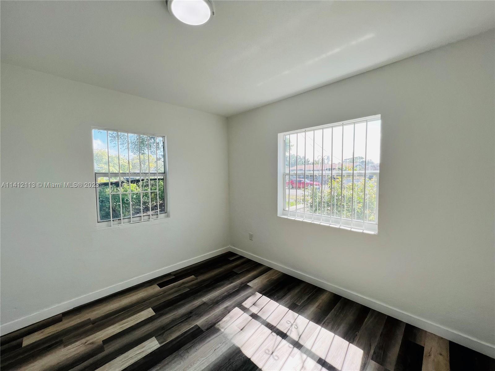 T L JOHNSON SUB IN SW1/4 - Residential Lease