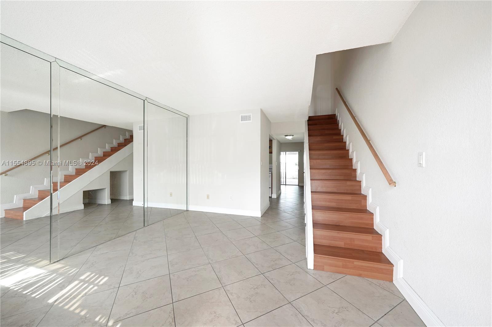 WESTLAND VILLAGE CONDO II - Residential
