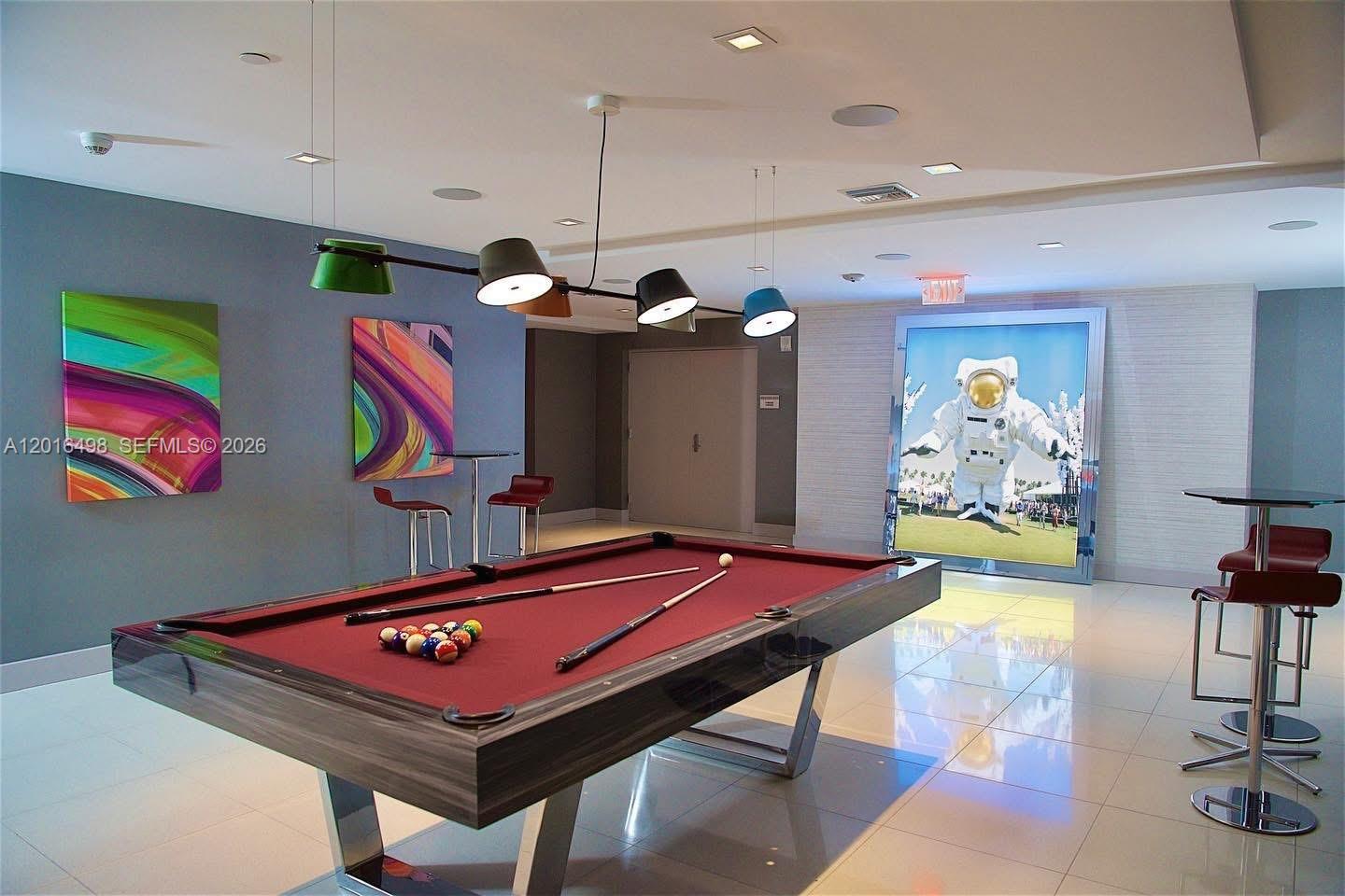 PARQUE TOWERS CONDO - Residential