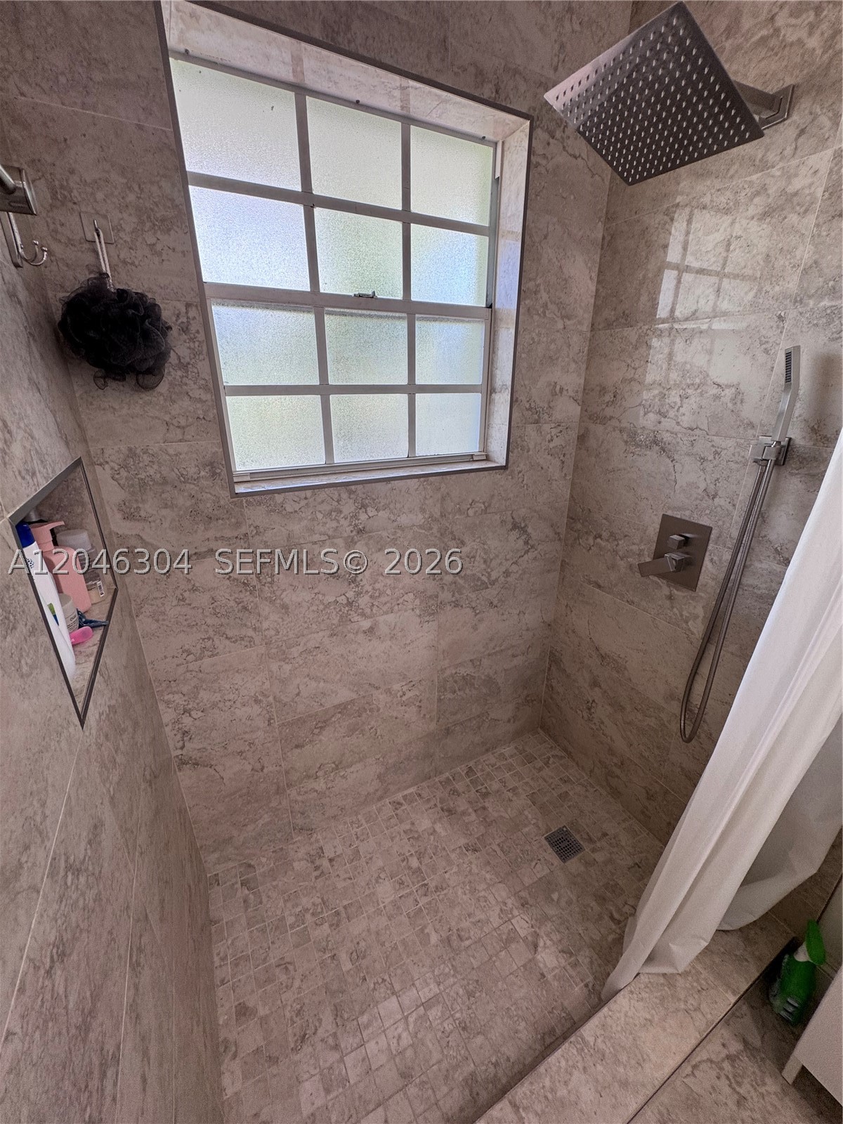 BAY VIEW CONDO - Residential
