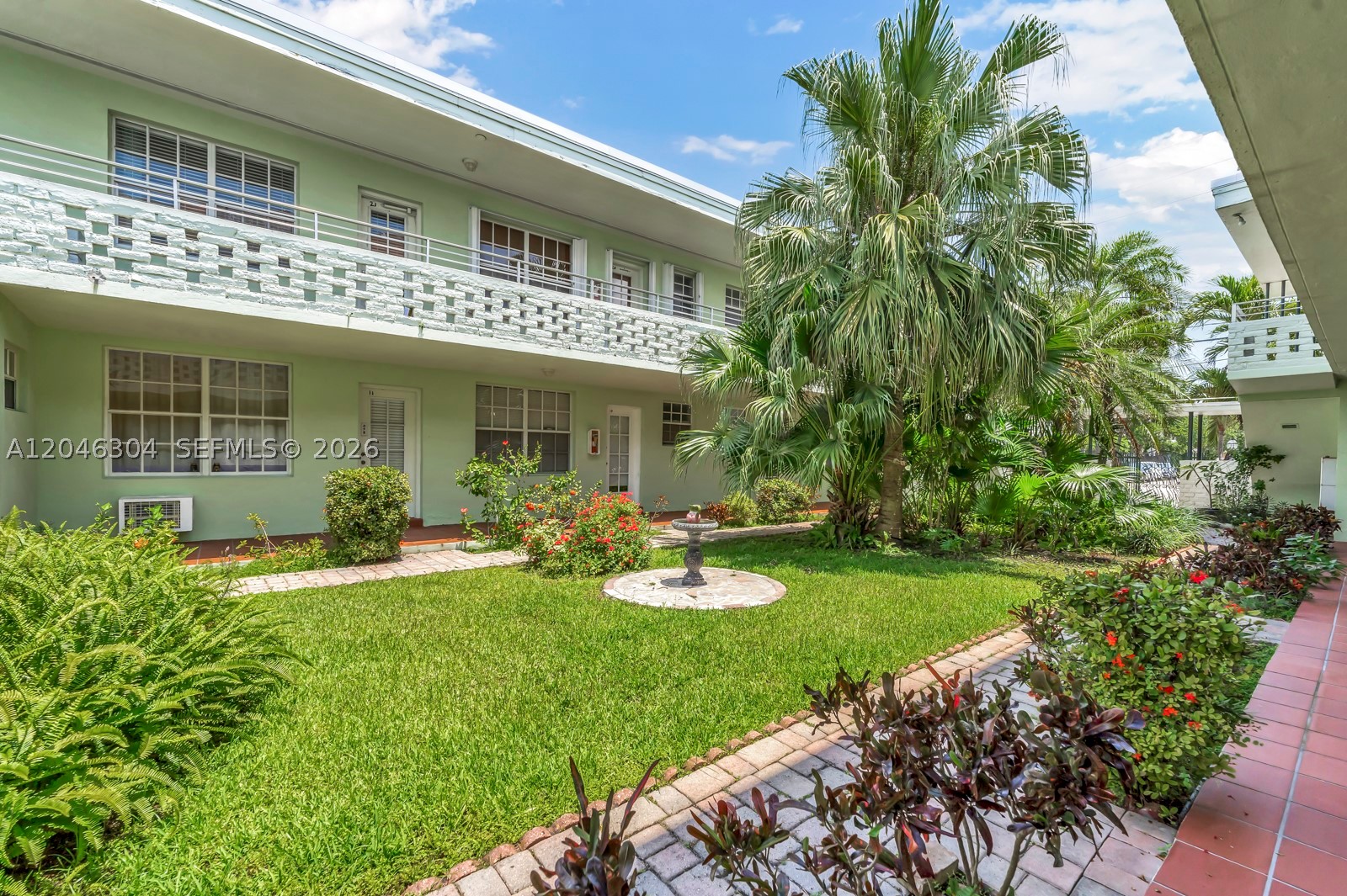BAY VIEW CONDO - Residential