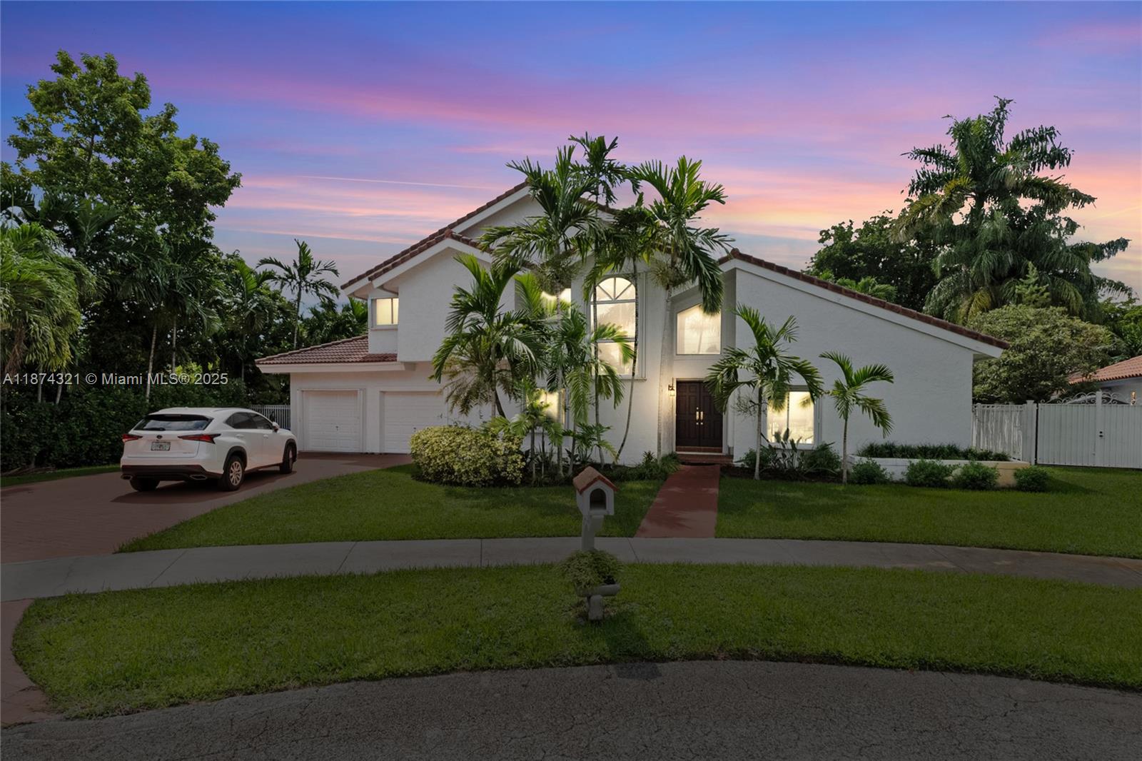 ARI SANDOR MANORS SUB - Residential