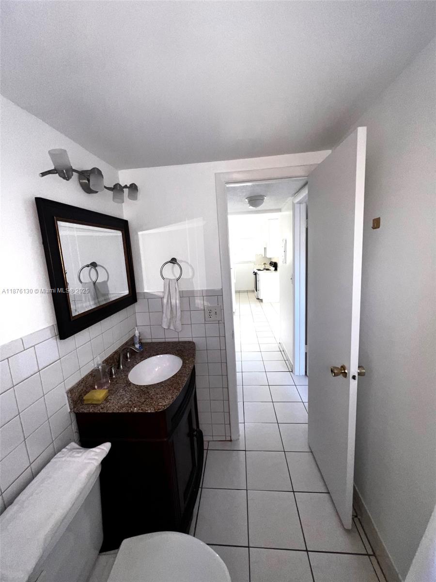 WARRENTON HOUSE CONDO - Residential