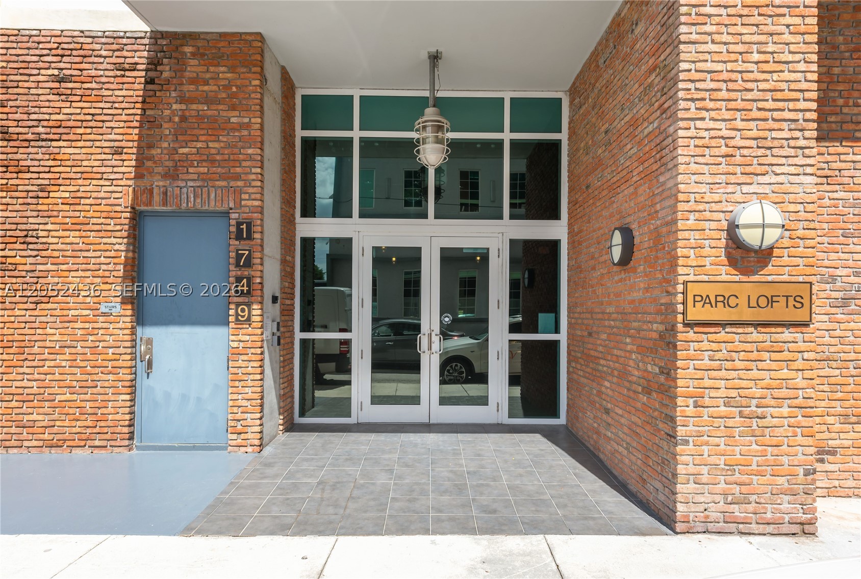 PARC LOFTS CONDO - Residential Lease