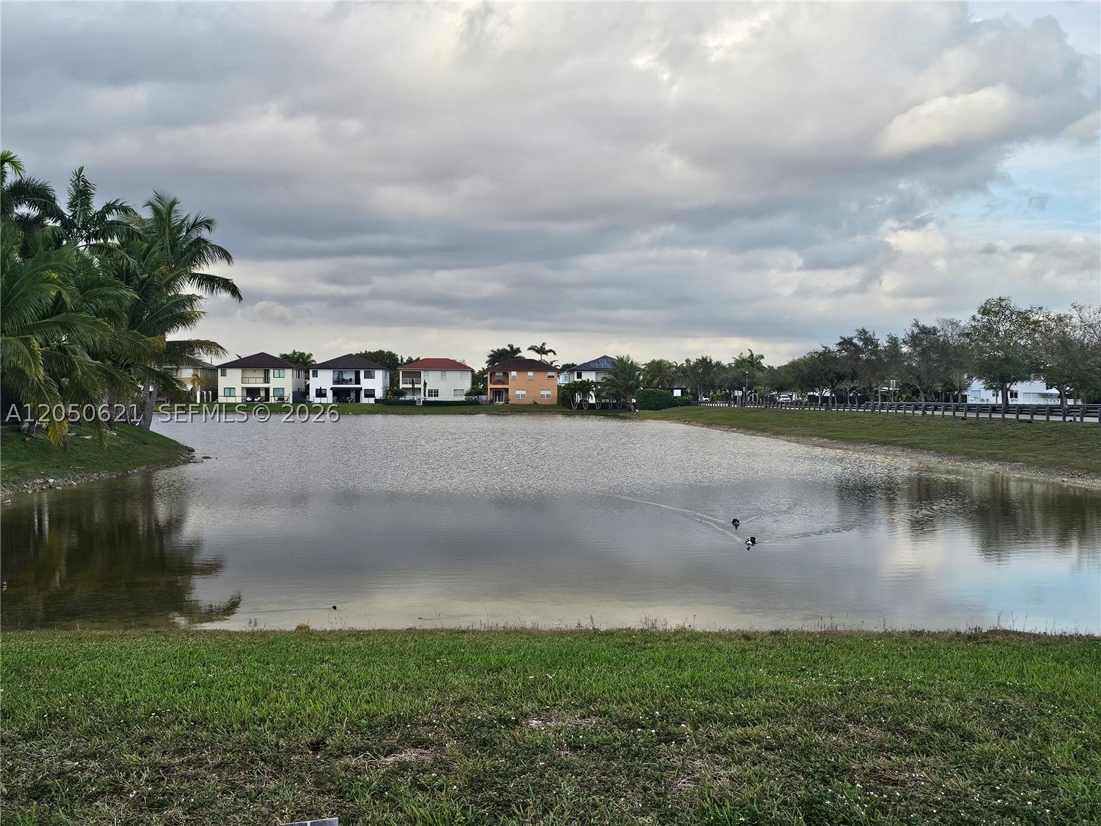 A B AT TAMIAMI TRAIL PHAS - Residential