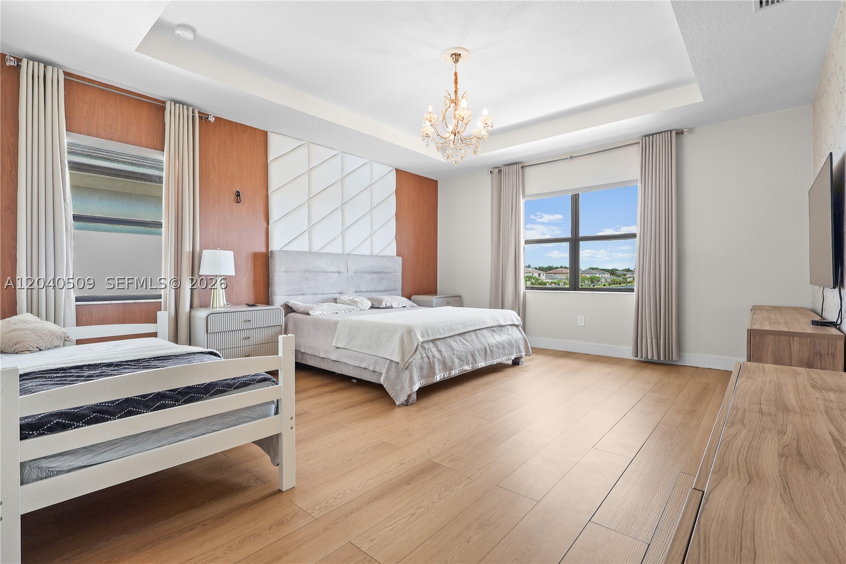 TUSCAN ISLES - Residential