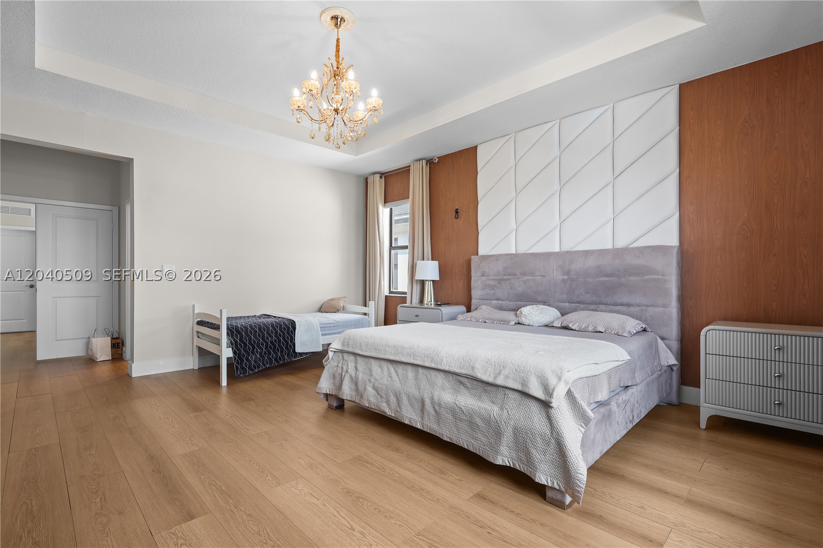 TUSCAN ISLES - Residential