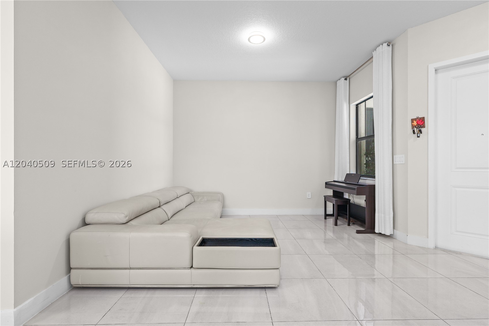 TUSCAN ISLES - Residential