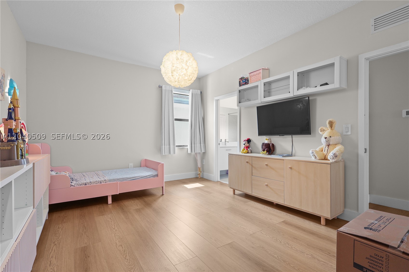 TUSCAN ISLES - Residential